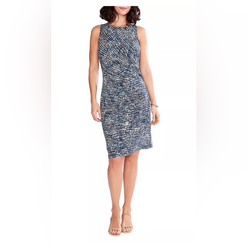 Nic + Zoe side twist dress Sz PM, worn once. Super flattering!